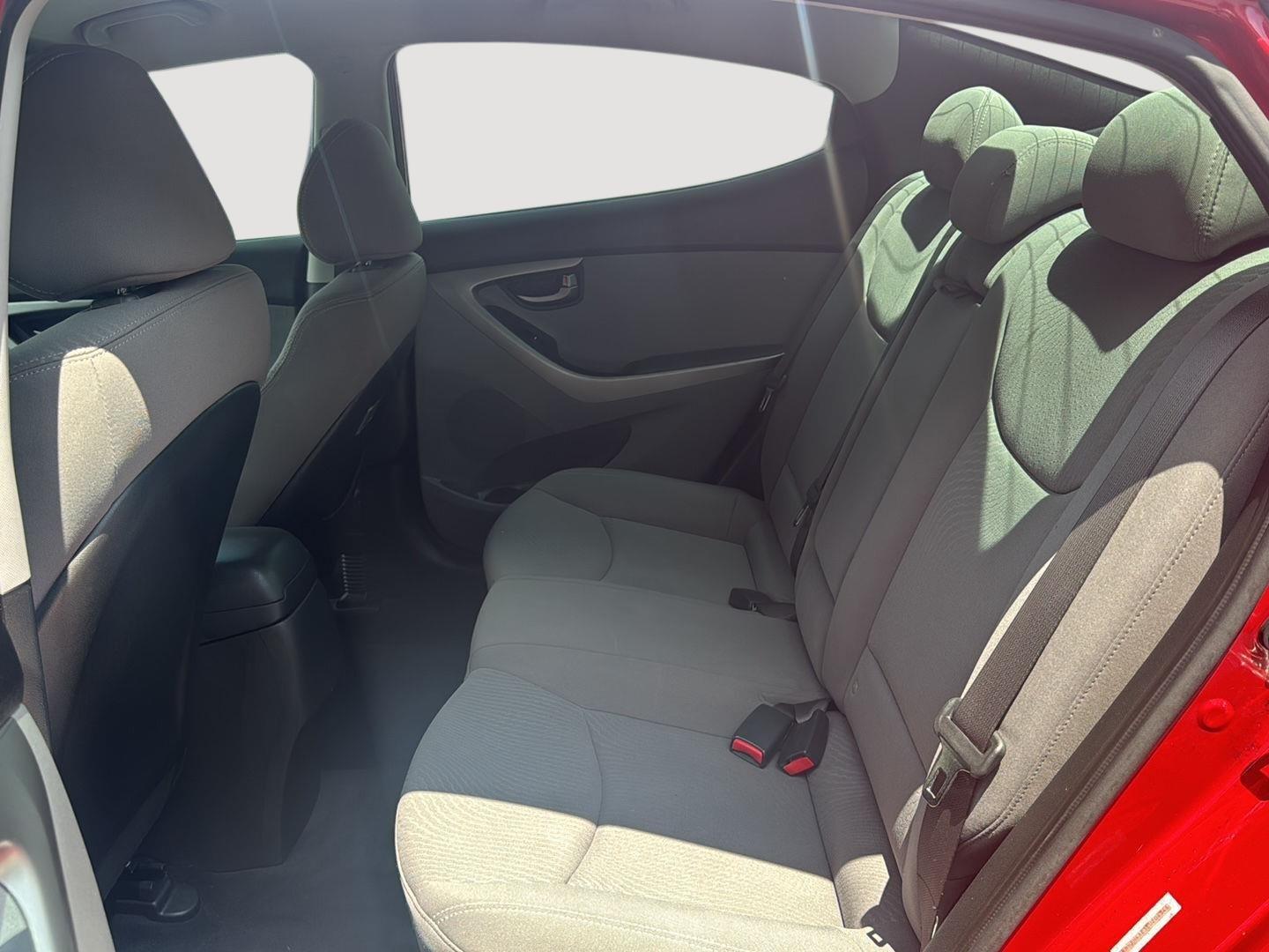 Vehicle image 15 of 34