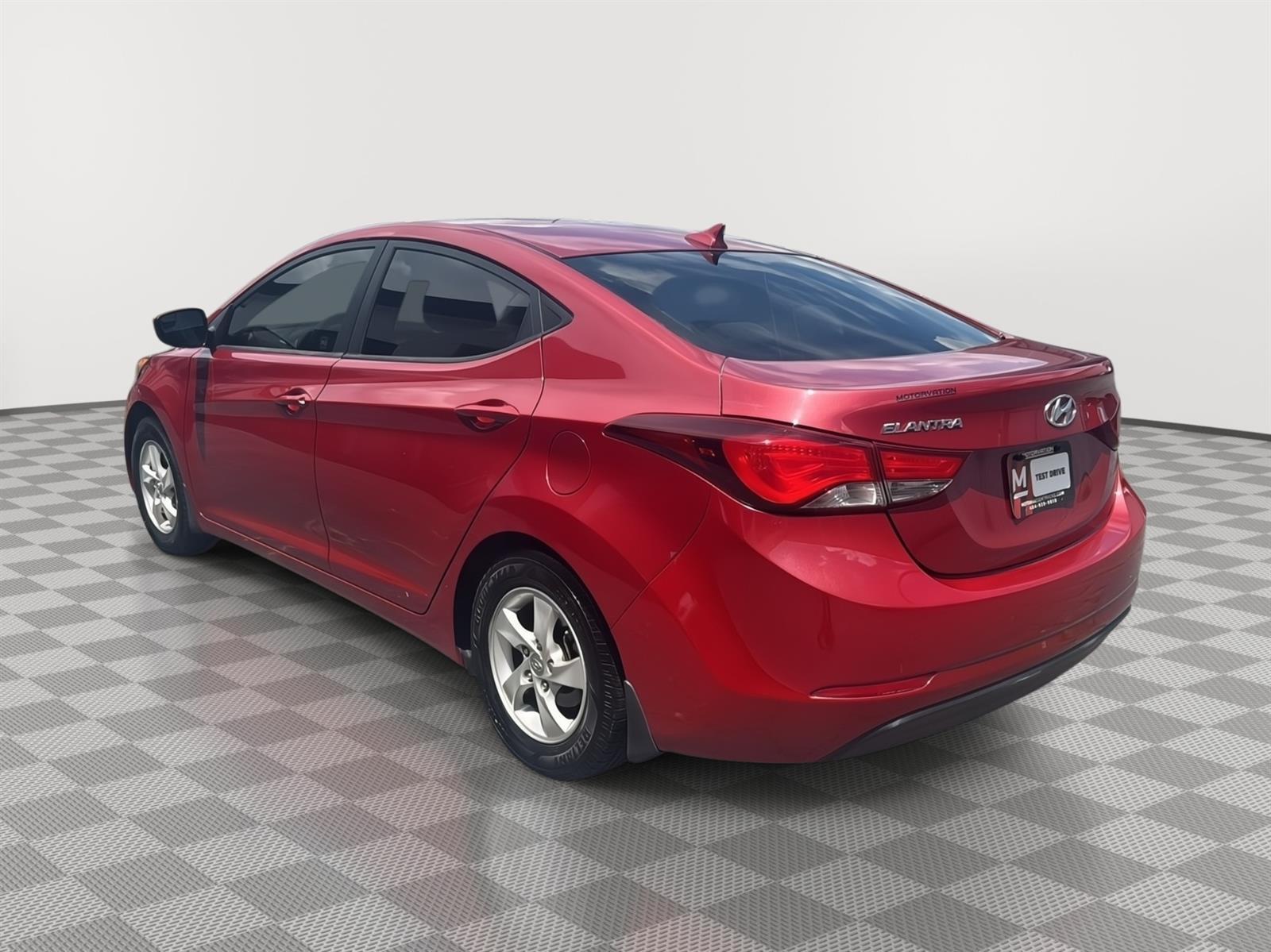 Vehicle image 7 of 34