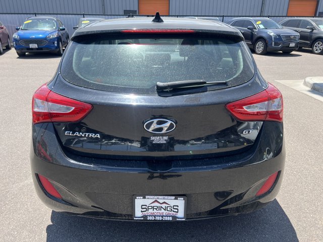 Vehicle image 5 of 8