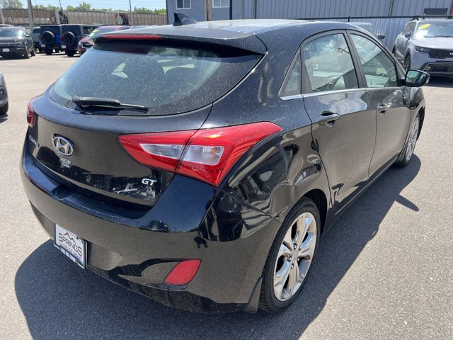 Vehicle image 4 of 8