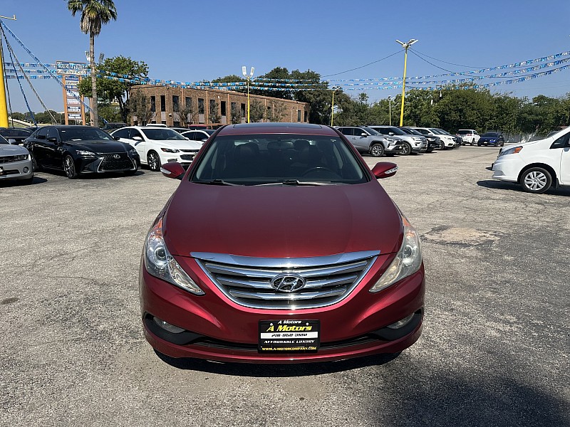 Vehicle image 2 of 32