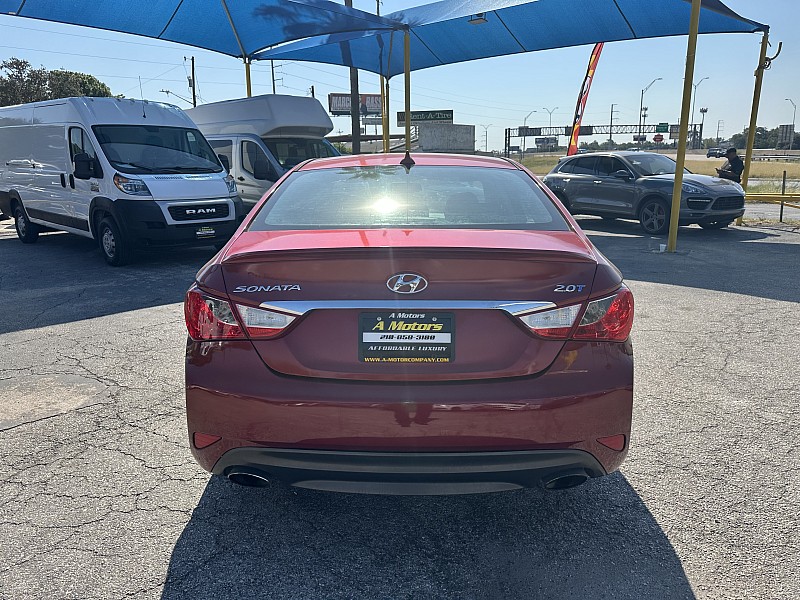 Vehicle image 9 of 32