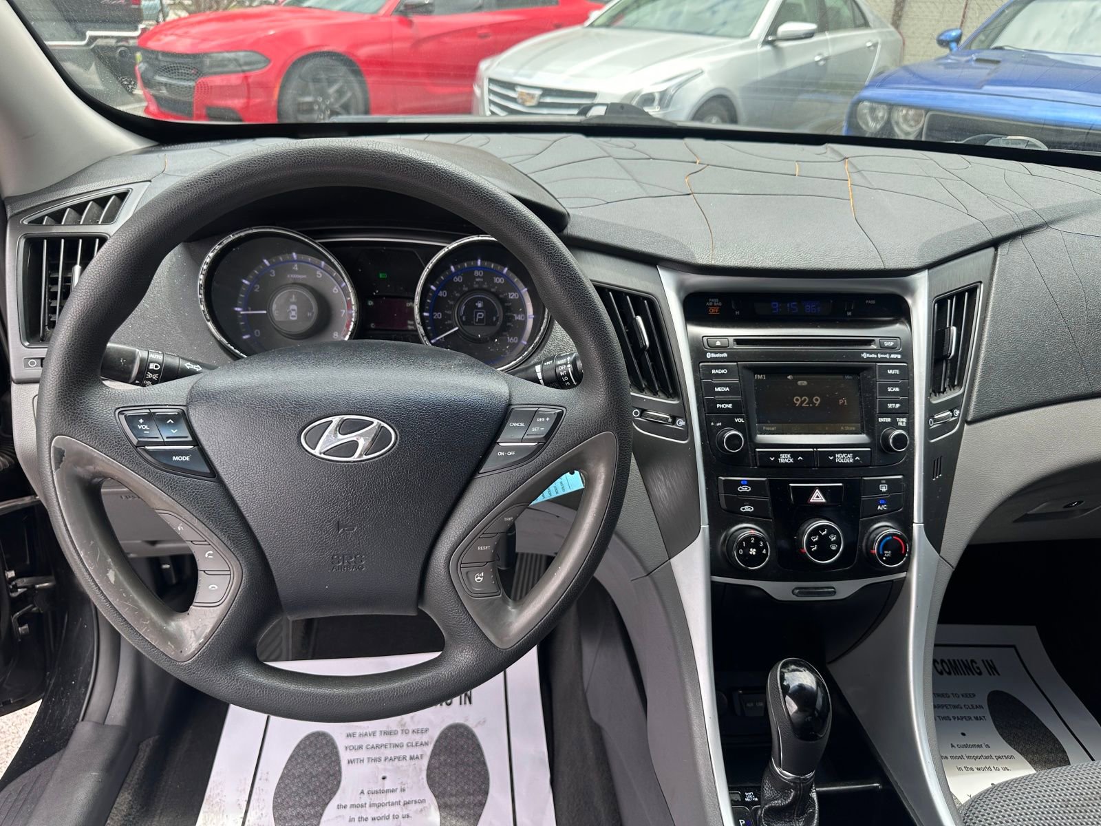 Vehicle image 11 of 21