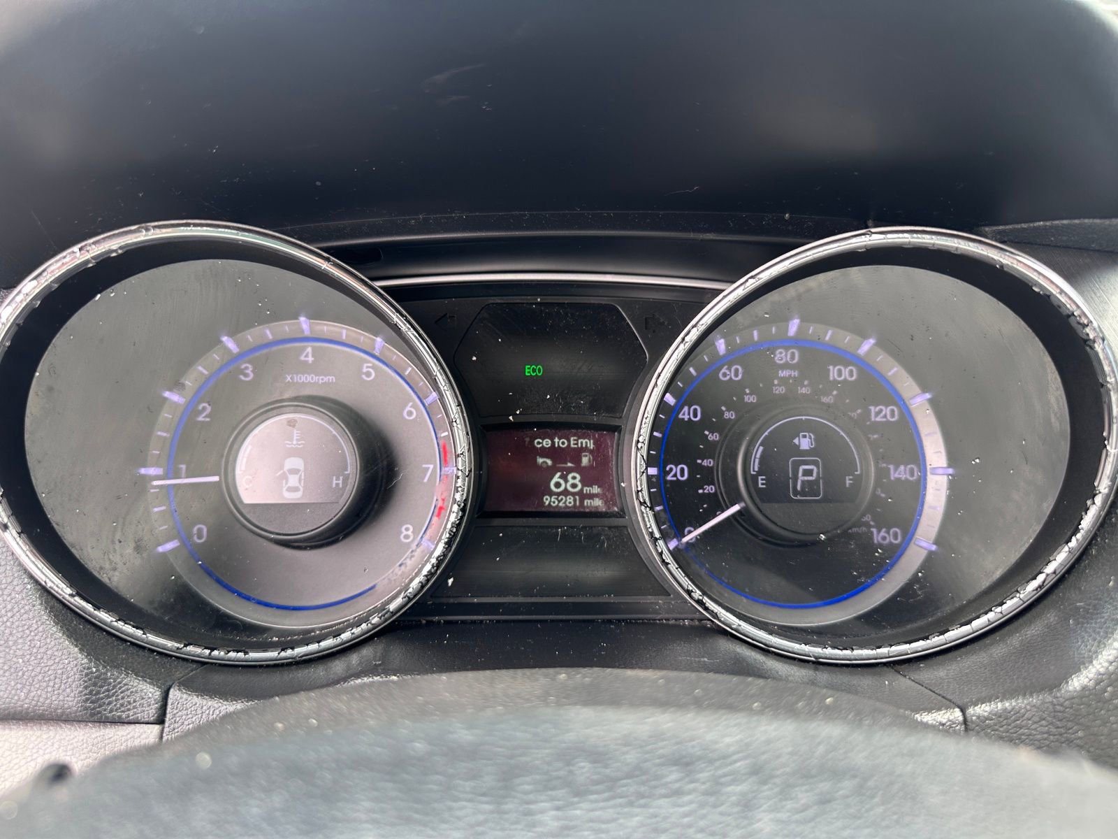 Vehicle image 14 of 21