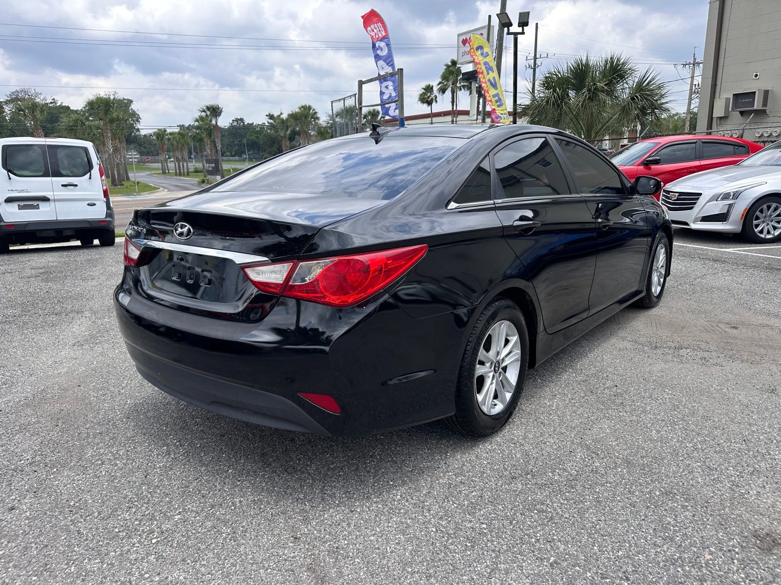 Vehicle image 5 of 21