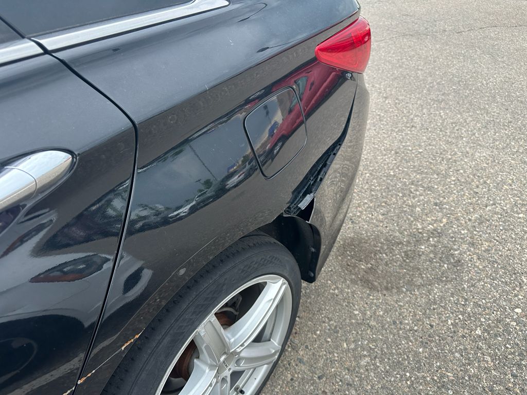 Vehicle image 18 of 18
