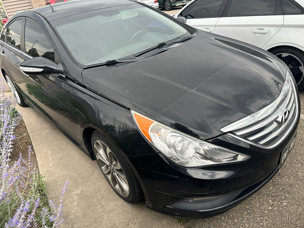 Vehicle image 3 of 18