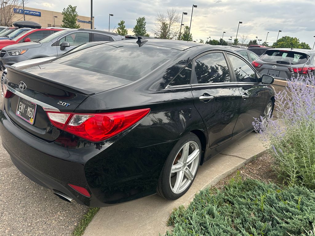 Vehicle image 5 of 18