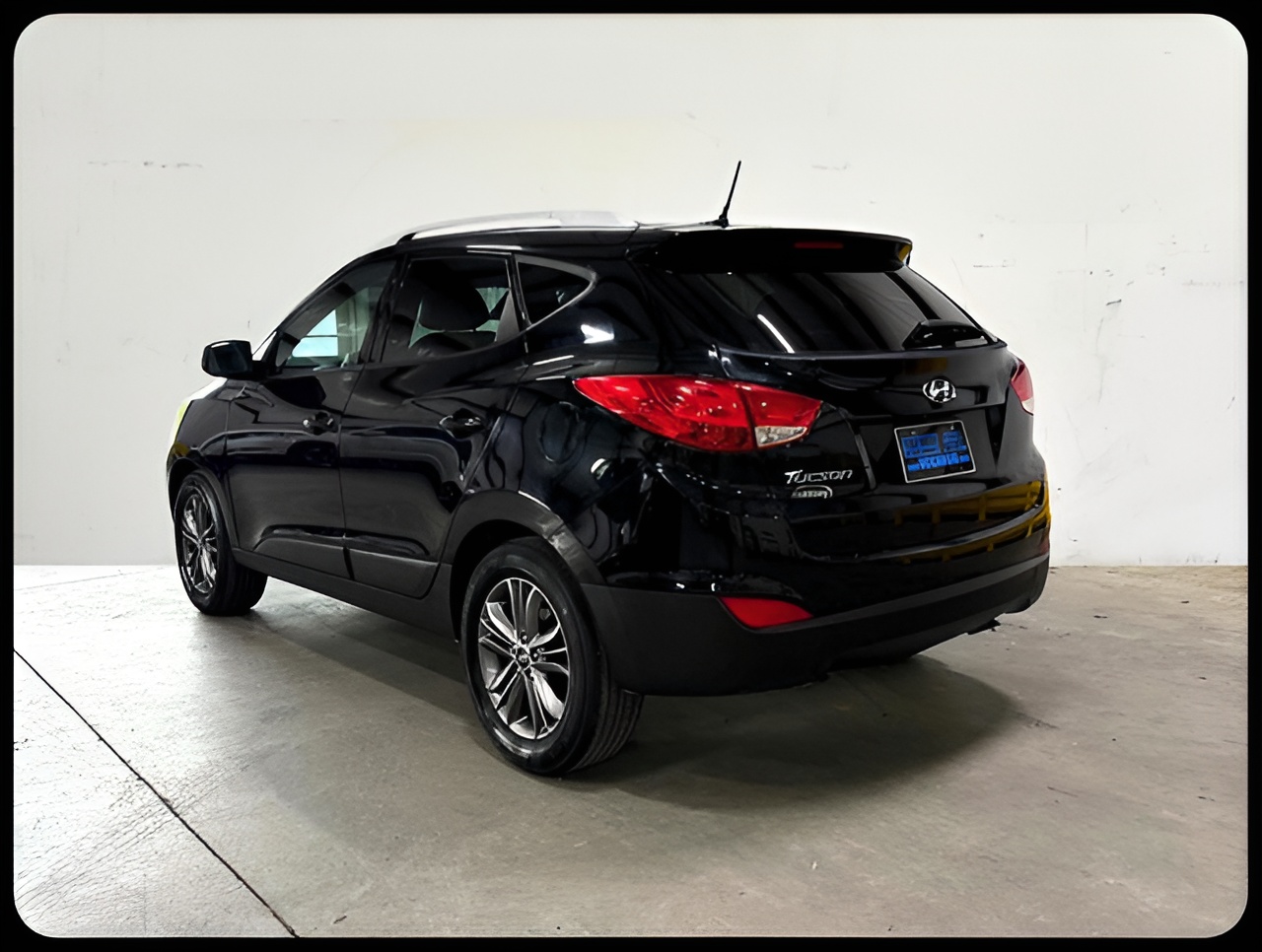 Vehicle image 39 of 40