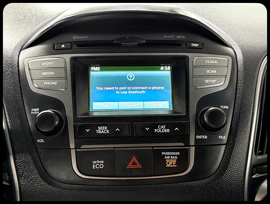Vehicle image 26 of 40