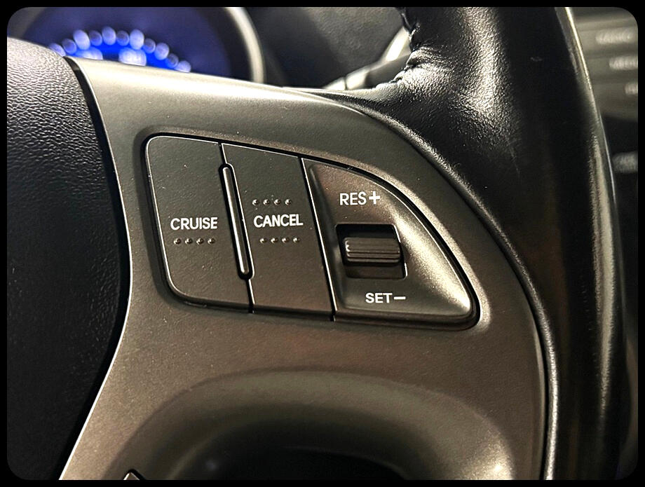 Vehicle image 20 of 40