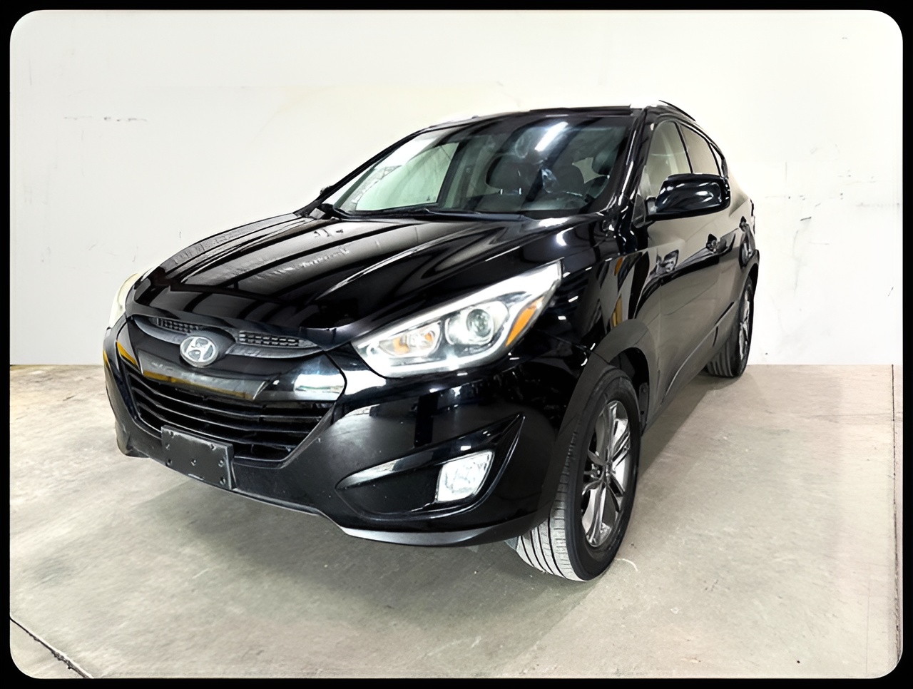 Vehicle image 34 of 40