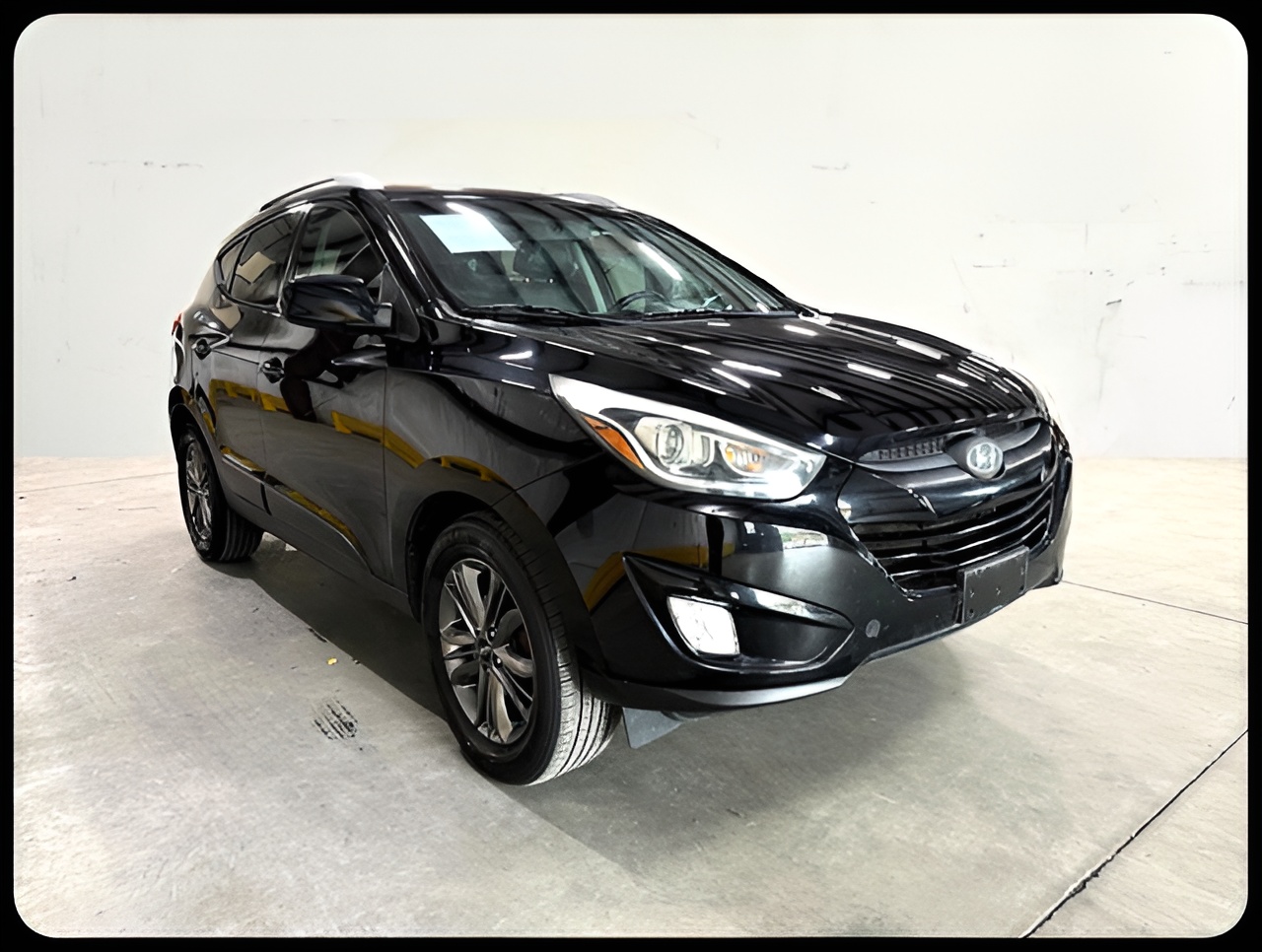 Vehicle image 37 of 40