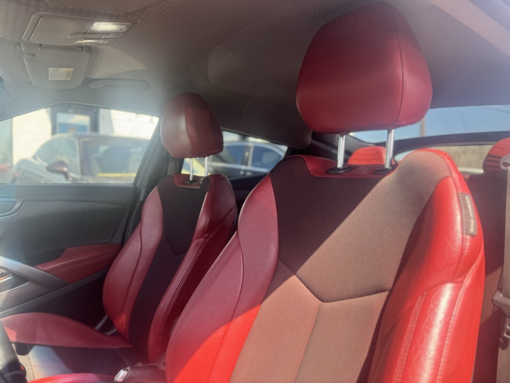 Vehicle image 13 of 30