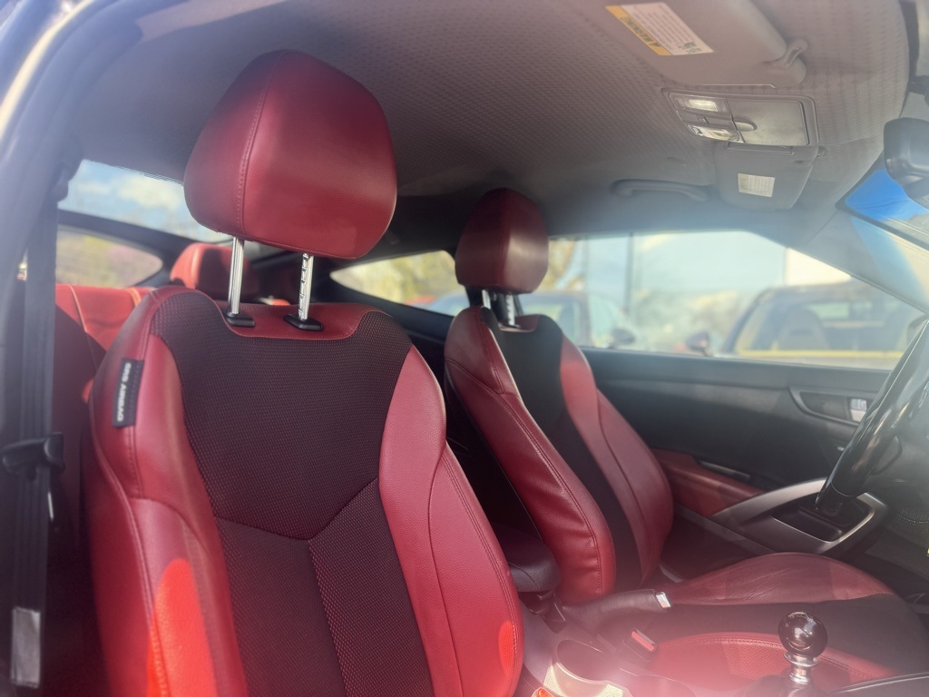 Vehicle image 14 of 30