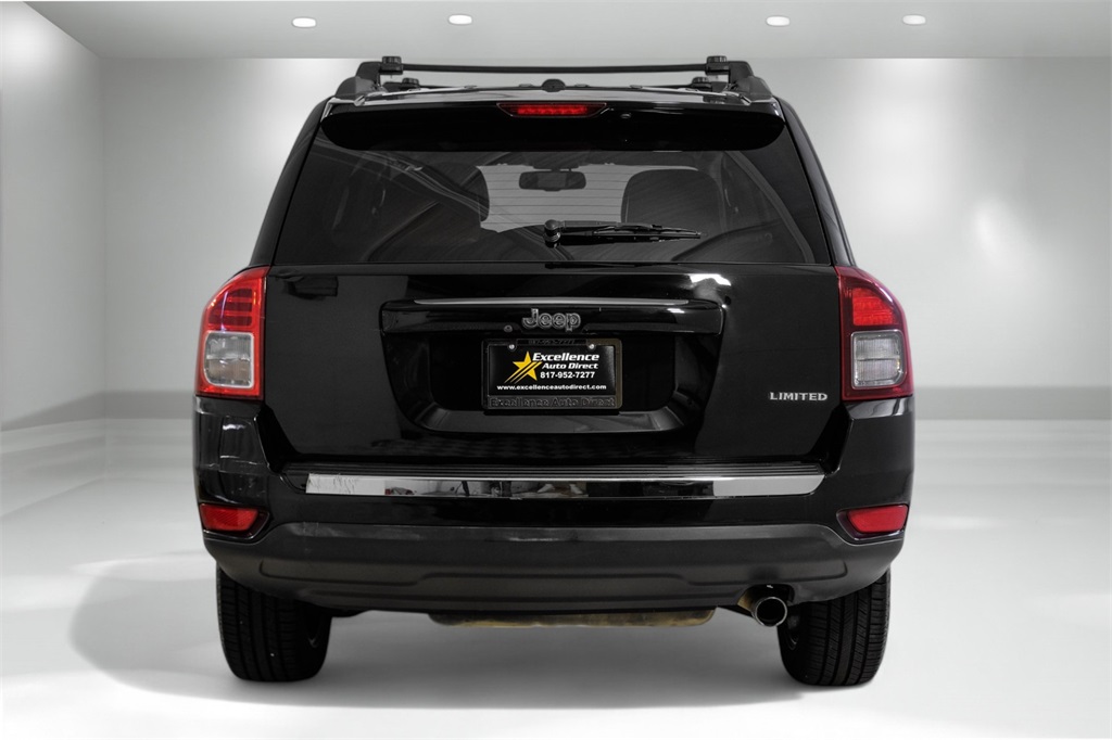 Vehicle image 6 of 56