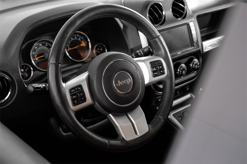 Vehicle image 46 of 56