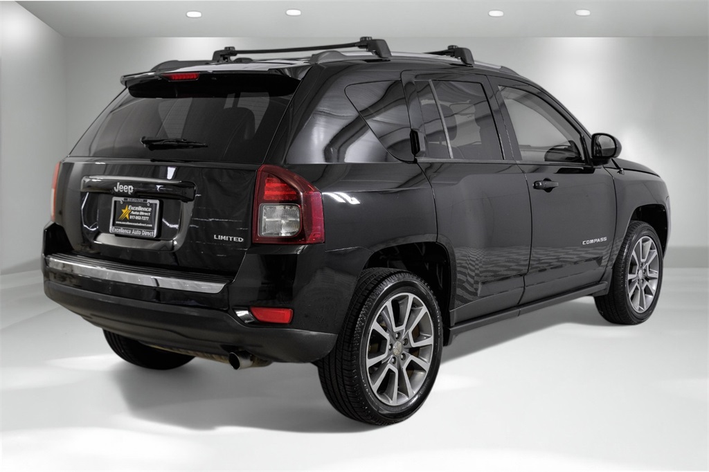 Vehicle image 5 of 56