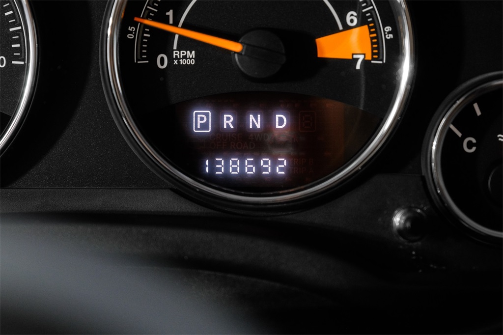 Vehicle image 28 of 56
