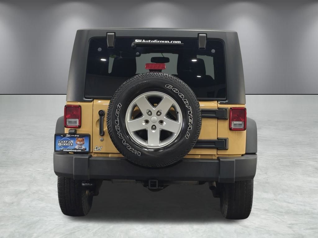 Vehicle image 9 of 37