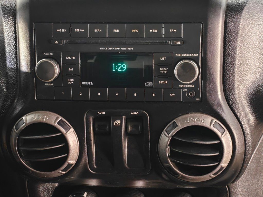 Vehicle image 16 of 37