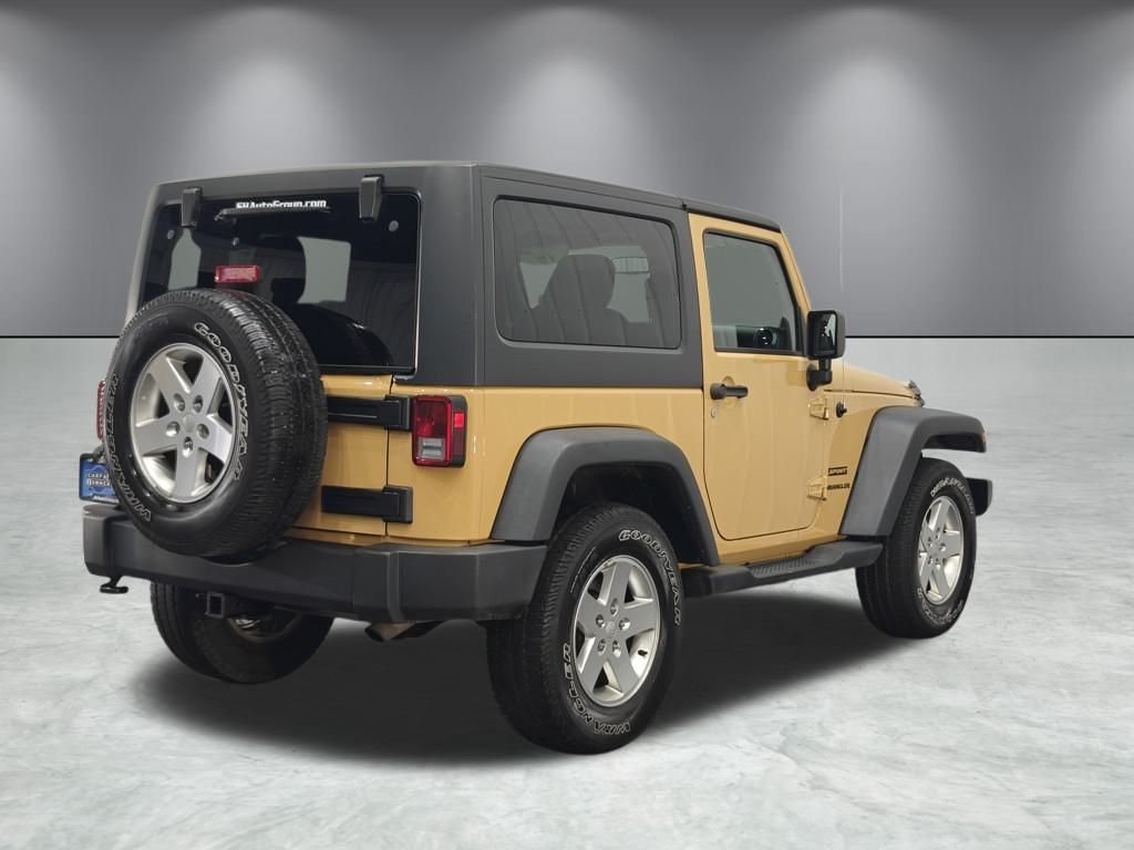 Vehicle image 7 of 37