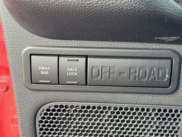 Vehicle image 50 of 52
