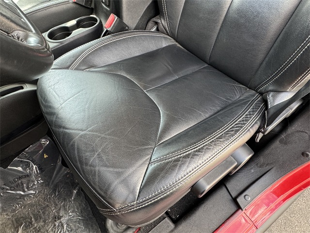 Vehicle image 26 of 52