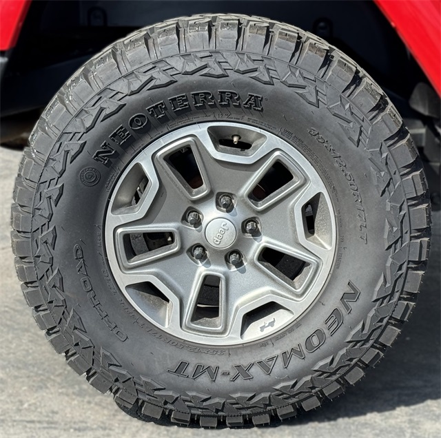 Vehicle image 20 of 52