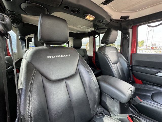 Vehicle image 11 of 52