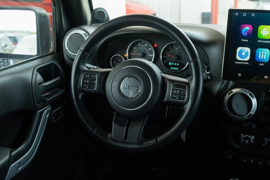 Vehicle image 6 of 16