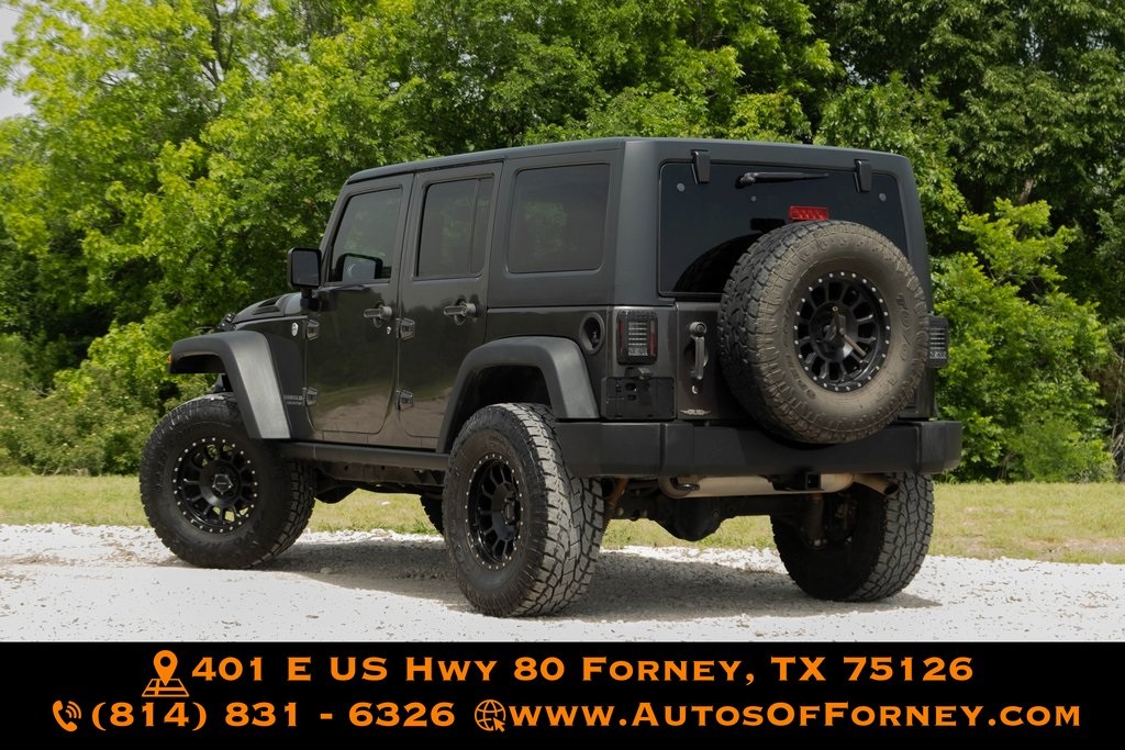 Vehicle image 3 of 16