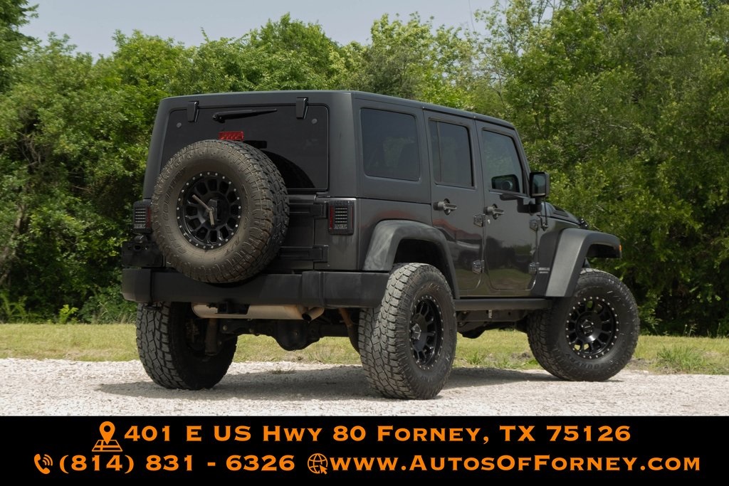 Vehicle image 2 of 16