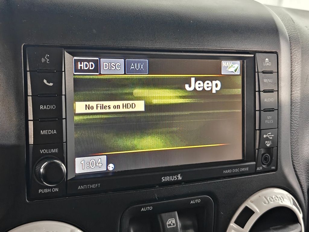 Vehicle image 31 of 49