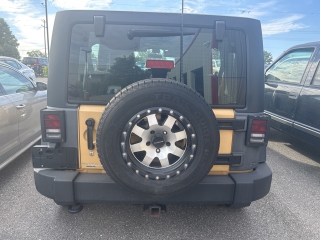 Vehicle image 6 of 28