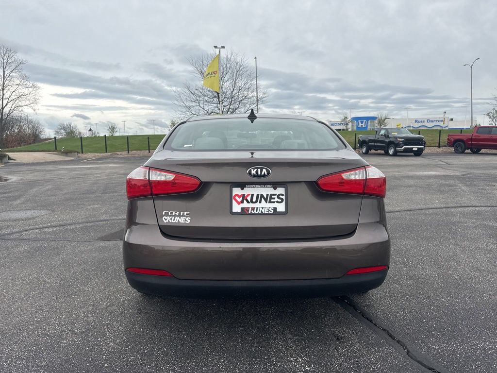 2014 Kia Forte LX Image 3 of 25