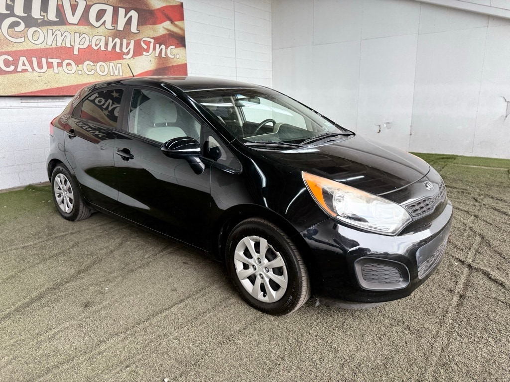 Vehicle image 5 of 39