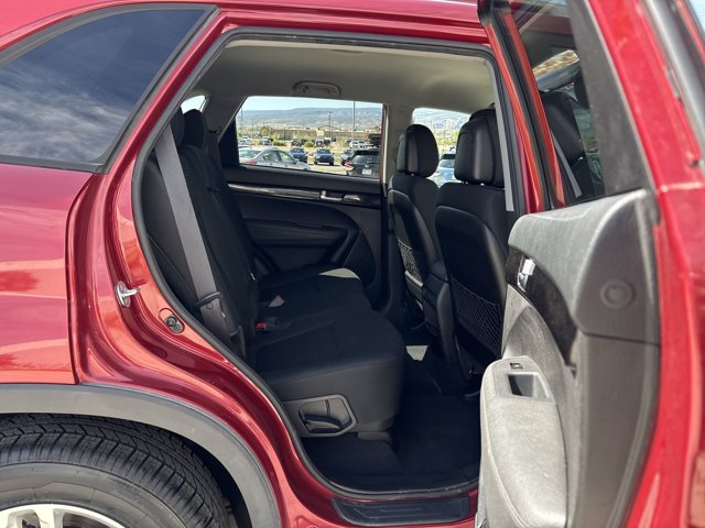Vehicle image 22 of 27