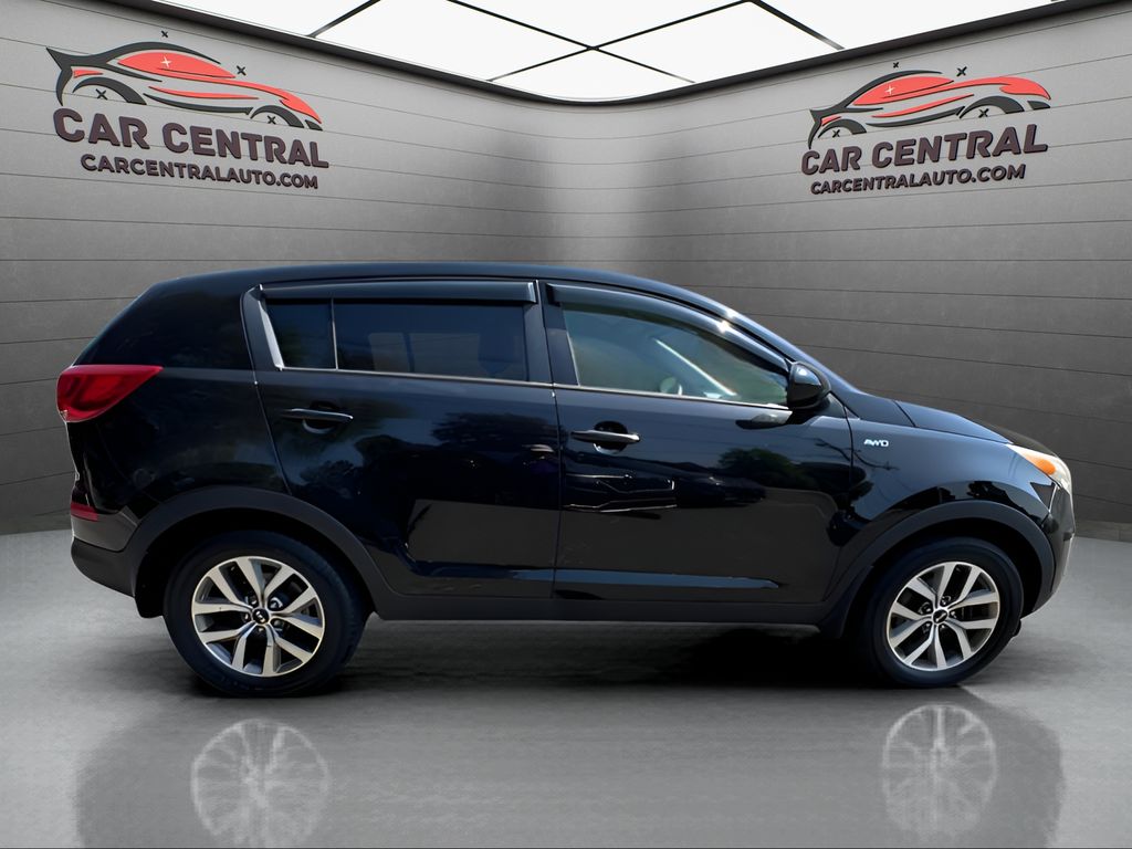 2014 Kia Sportage LX Image 4 of 22