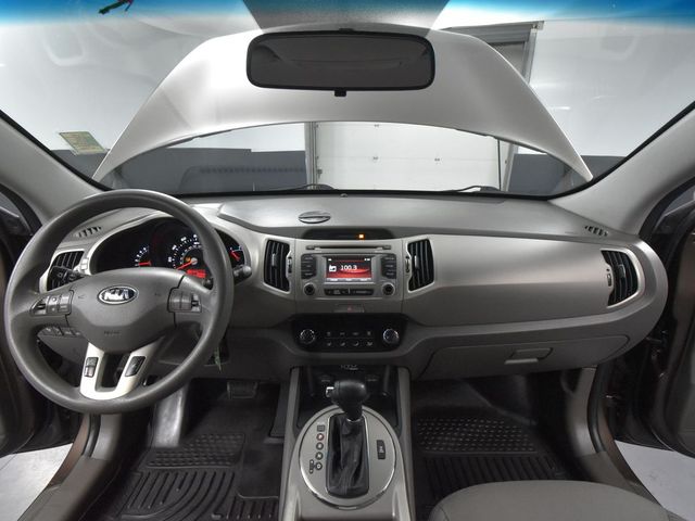 Vehicle image 31 of 51