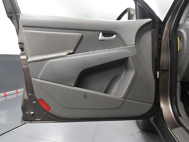 Vehicle image 24 of 51