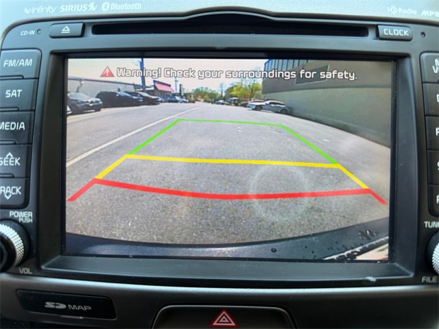 Vehicle image 19 of 27