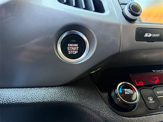 Vehicle image 23 of 27