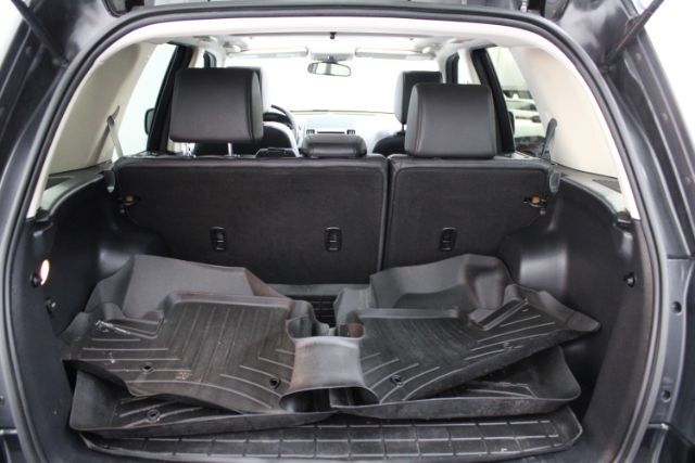 Vehicle image 9 of 28