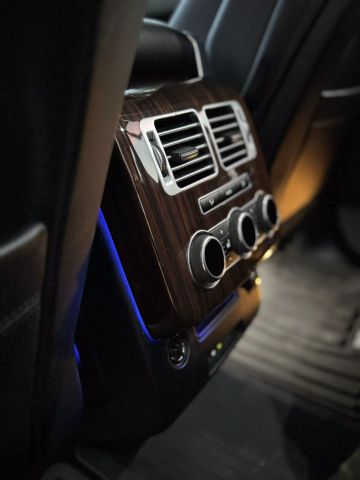 Vehicle image 40 of 42