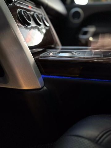 Vehicle image 41 of 42