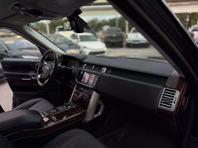Vehicle image 36 of 42