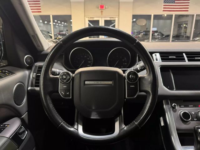 Vehicle image 10 of 28
