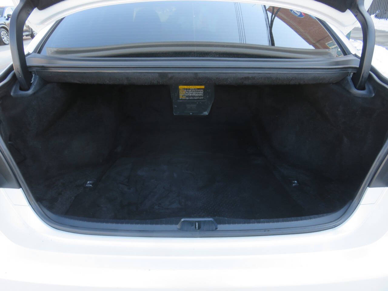 2014 Lexus LS 460 Image 12 of 41