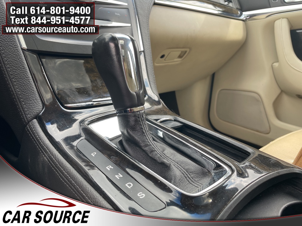 Vehicle image 19 of 25